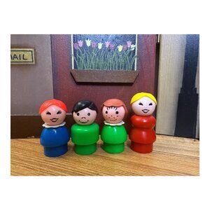 Lot of 4 Vintage 1970's Fisher-Price Little People